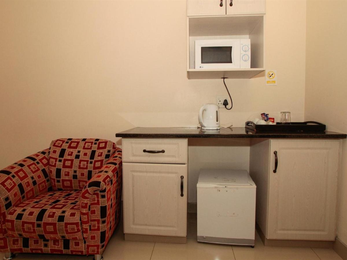 Addis Bed And Breakfast เดอร์บัน ภายนอก รูปภาพ
