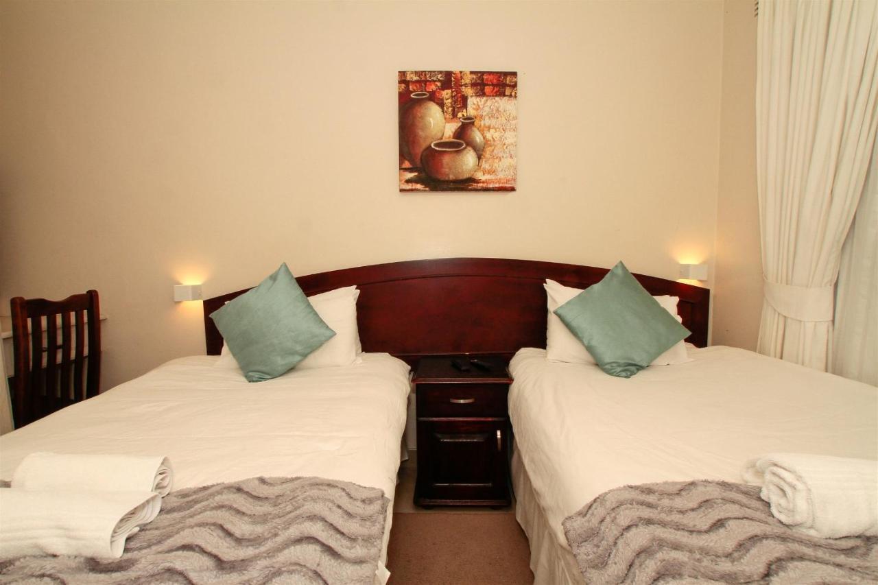 Addis Bed And Breakfast เดอร์บัน ภายนอก รูปภาพ