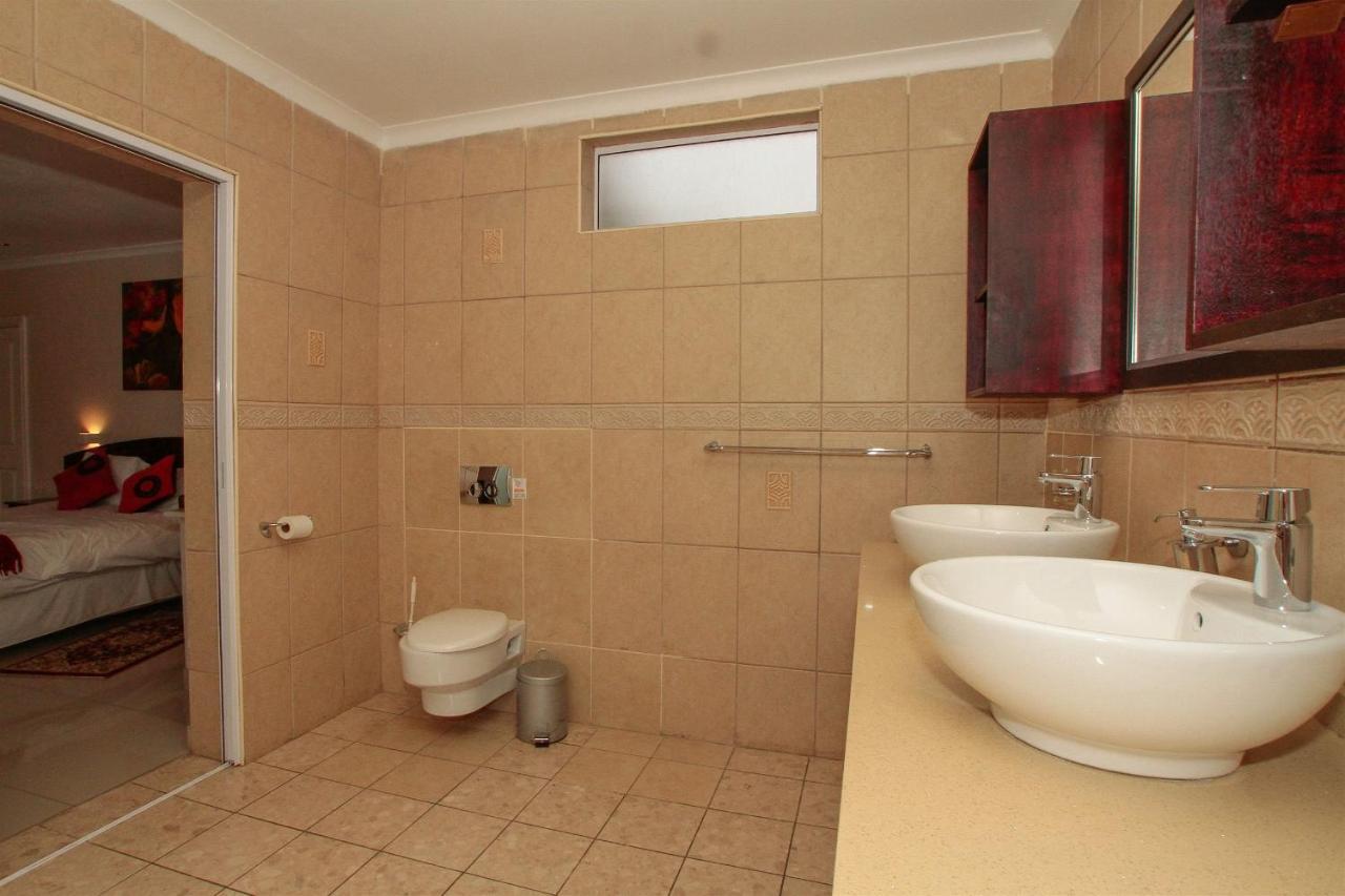 Addis Bed And Breakfast เดอร์บัน ภายนอก รูปภาพ