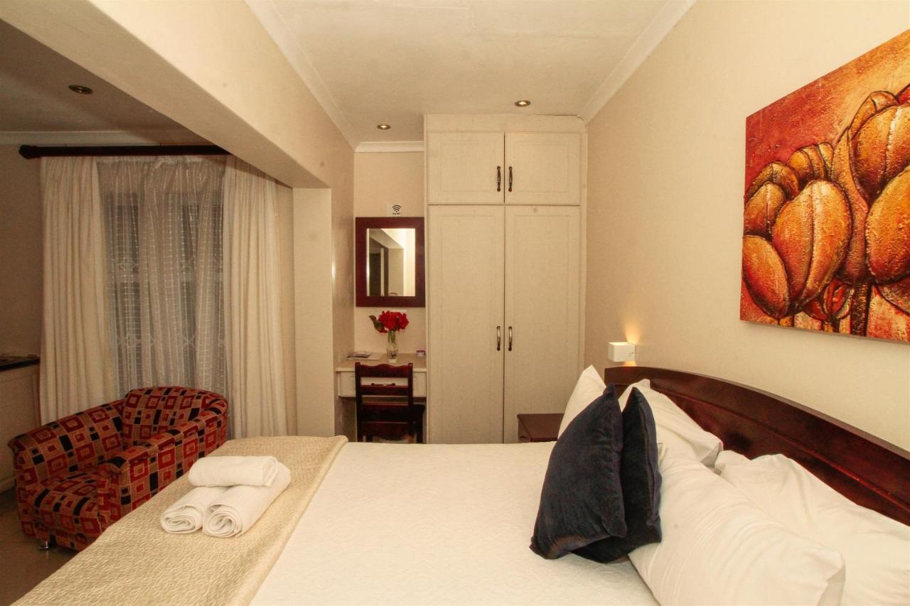 Addis Bed And Breakfast เดอร์บัน ภายนอก รูปภาพ